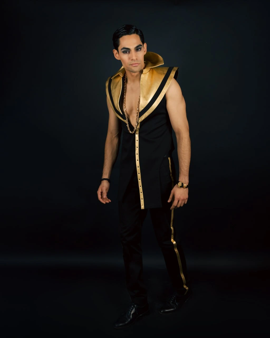 zohreh sohani vzoux designer shimmer collection party design custome girl woman models